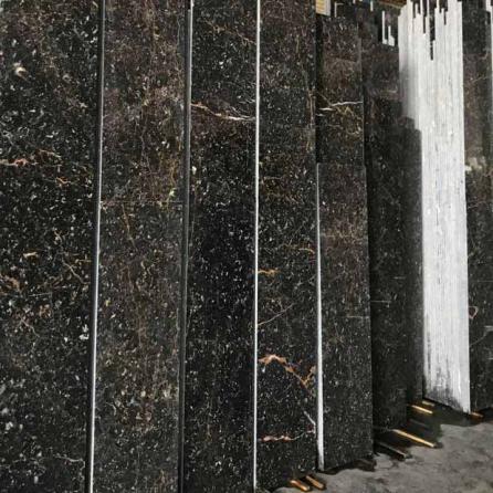 قیمت خرید مرمریت گلدن بلک